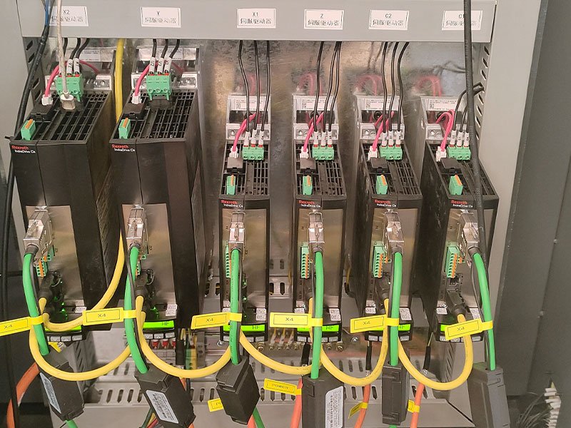 6-Axis Busbar CNC Machine