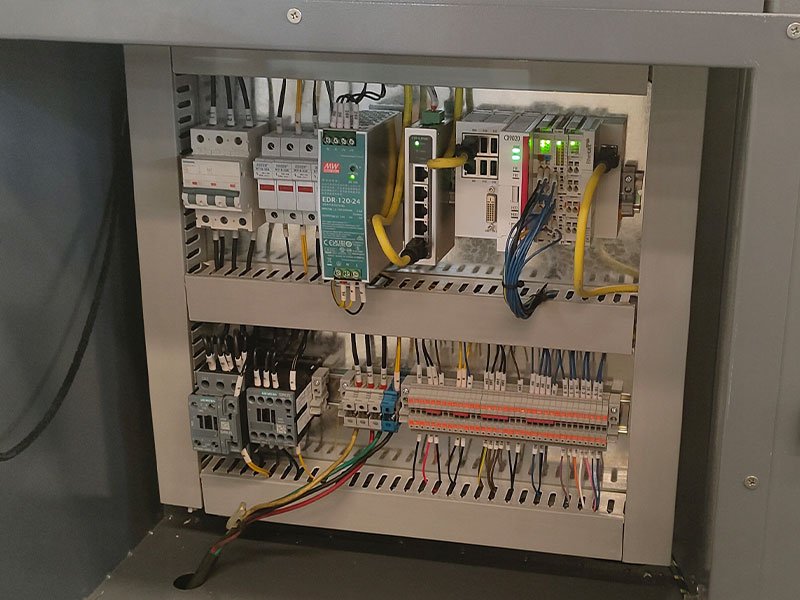 Switchgear busbar fabrication equipment Pano
